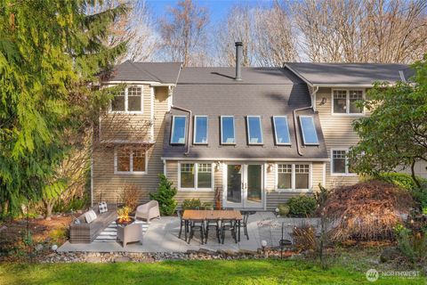 Photo of 11925 Maplewood Avenue, Edmonds, WA 98026 (MLS # 2481793)