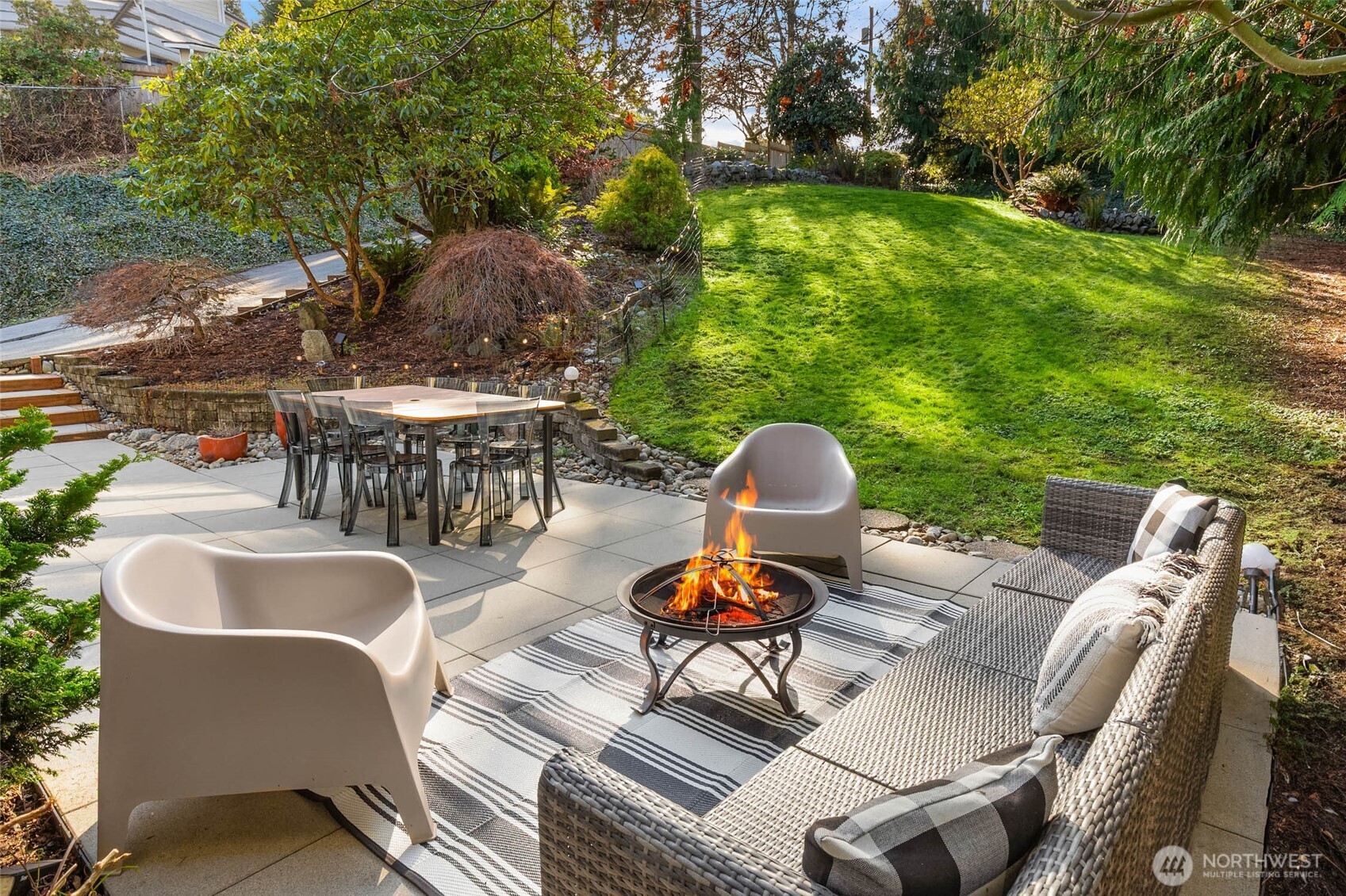 11925 Maplewood Avenue