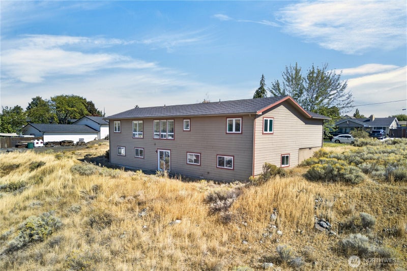 29 Nob Hill Drive