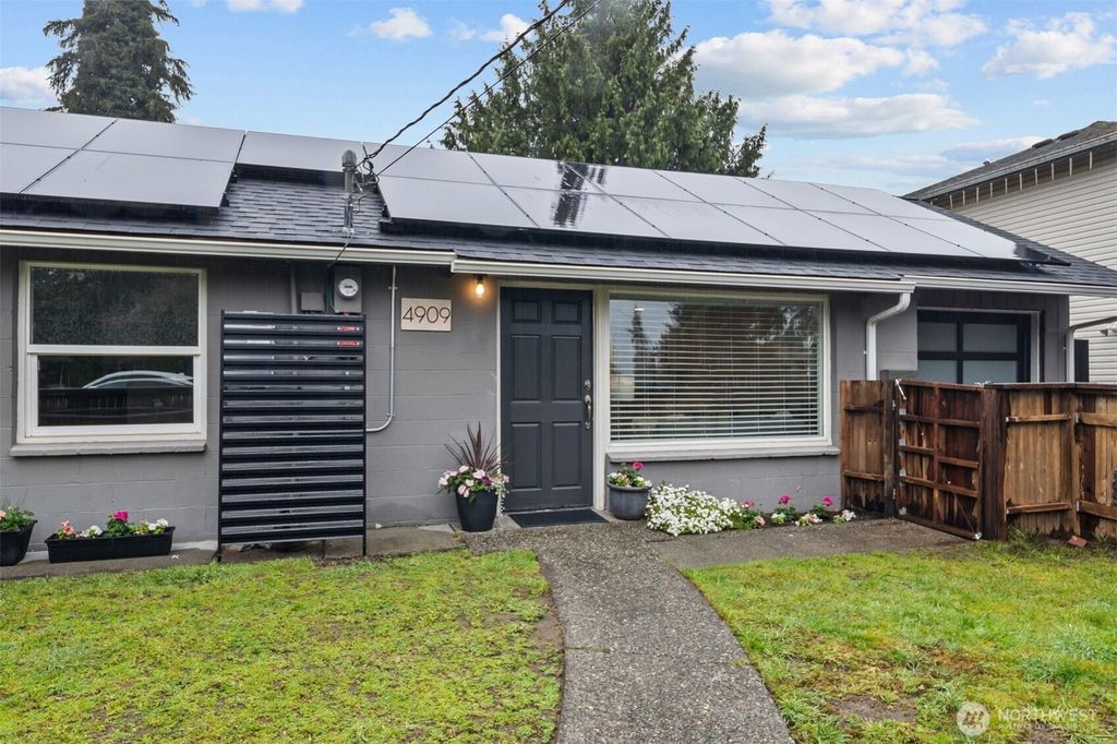 Photo of 4909 234th Street SW, Mountlake Terrace, WA 98043 (MLS # 2511540)