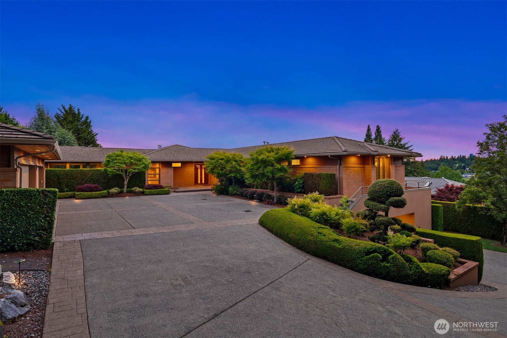 8635 NE 19th Place