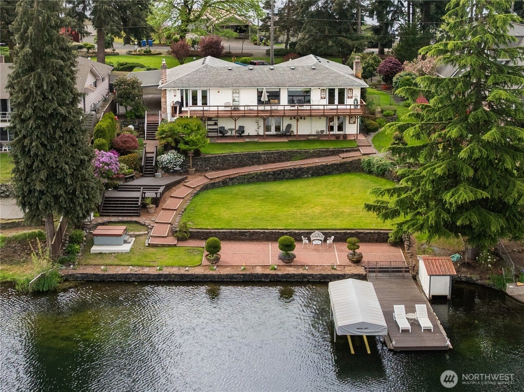 Photo of 1119 Lake Vista Boulevard S, Spanaway, WA 98387 (MLS # 2549691)