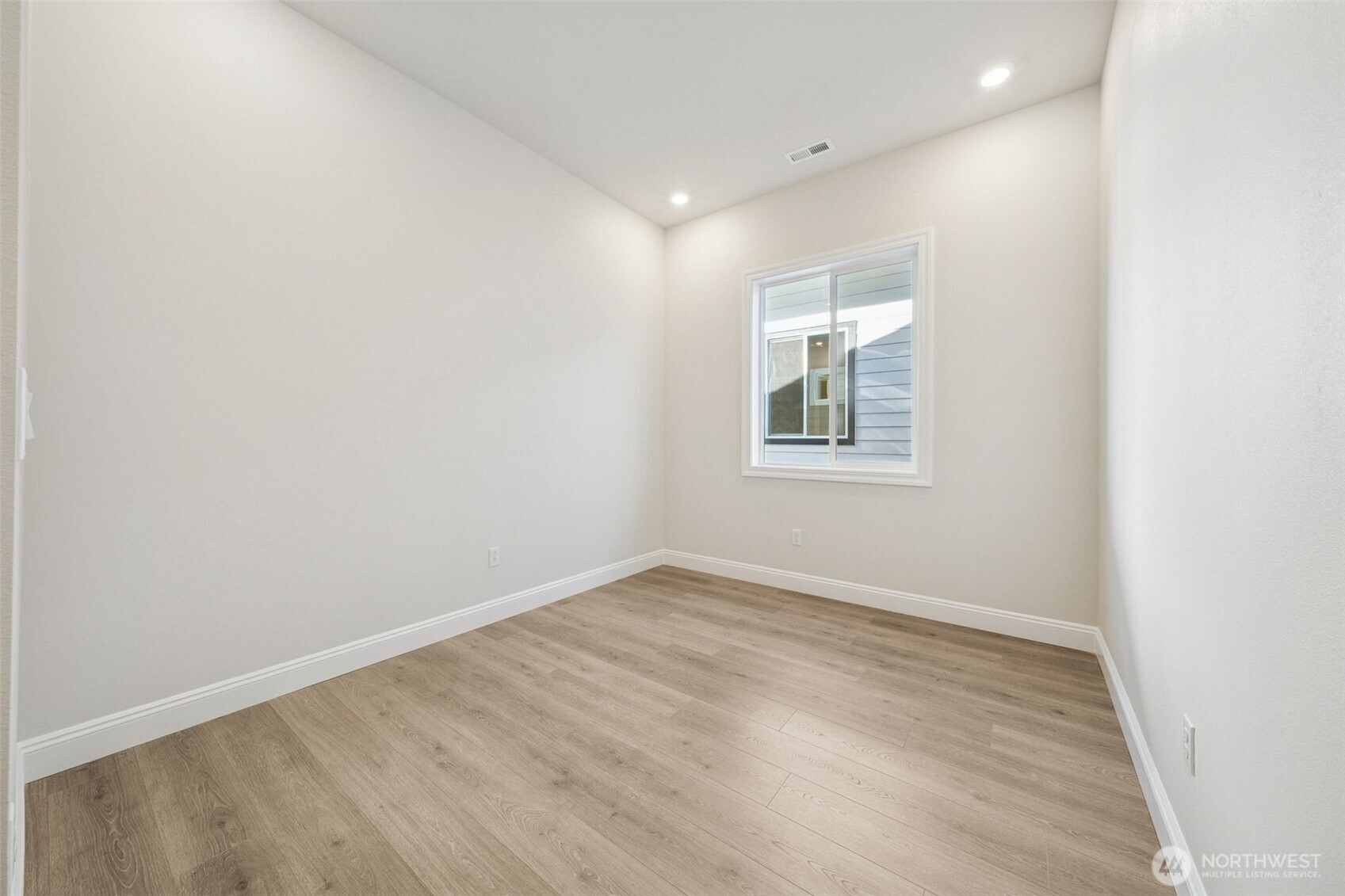 20814 149th Street E 1429