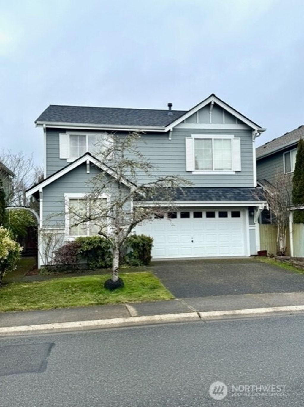 Photo of 23808 SE 5Th Street, Sammamish, WA 98074 (MLS # 2334615)