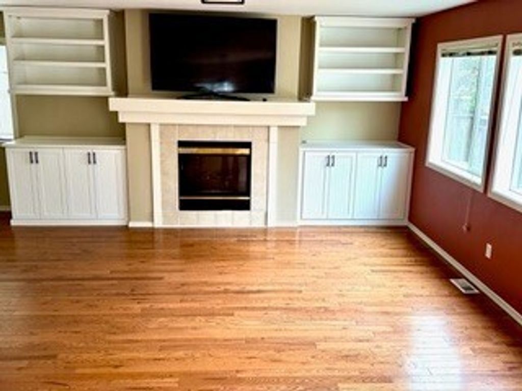 Photo of 23808 SE 5Th Street, Sammamish, WA 98074 (MLS # 2334615)
