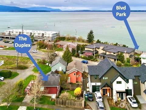 Photo of 522 12th Street, Bellingham, WA 98225 (MLS # 2410147)