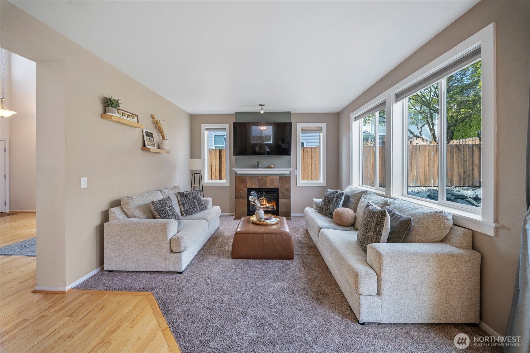 1195 Ebbets Drive SW