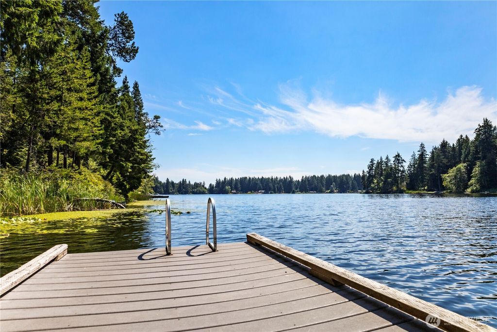 Photo of 11825 112th Avenue, Anderson Island, WA 98303 (MLS # 2478066)