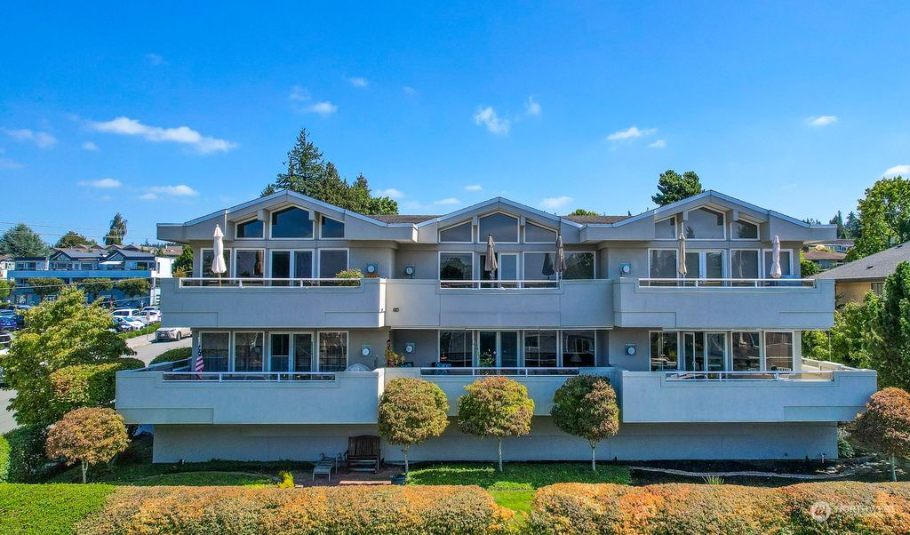 Photo of 400 Howell Way #103, Edmonds, WA 98020 (MLS # 2151672)