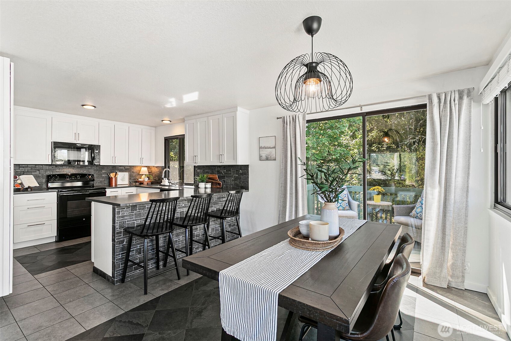 1205 S 236th Place