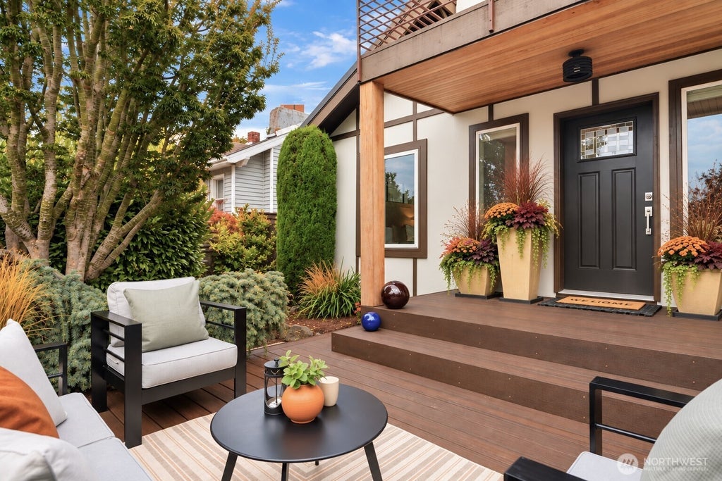 Photo of 6022 45th Avenue SW, Seattle, WA 98136 (MLS # 2581533)