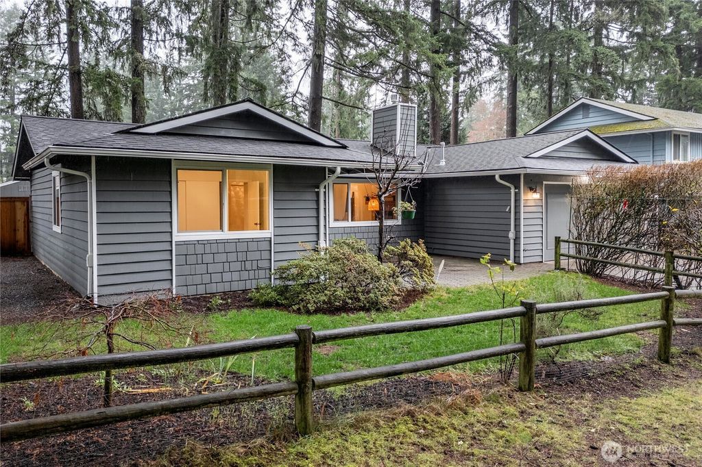 Photo of 18606 SE 265th Street, Covington, WA 98042 (MLS # 2460658)