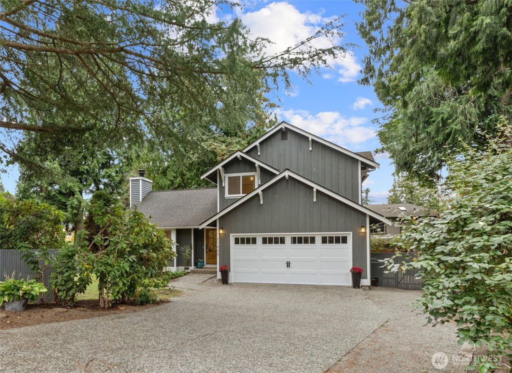 Photo of 11409 107th Place NE, Kirkland, WA 98033 (MLS # 2431259)