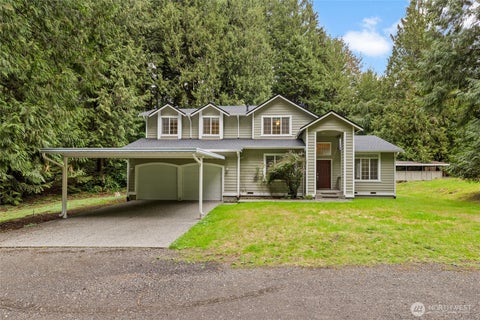 Photo of 13250 235th Street SE, Issaquah, WA 98027 (MLS # 2582796)