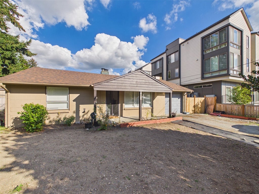 Photo of 18414 Corliss Avenue N, Shoreline, WA 98133 (MLS # 2598979)