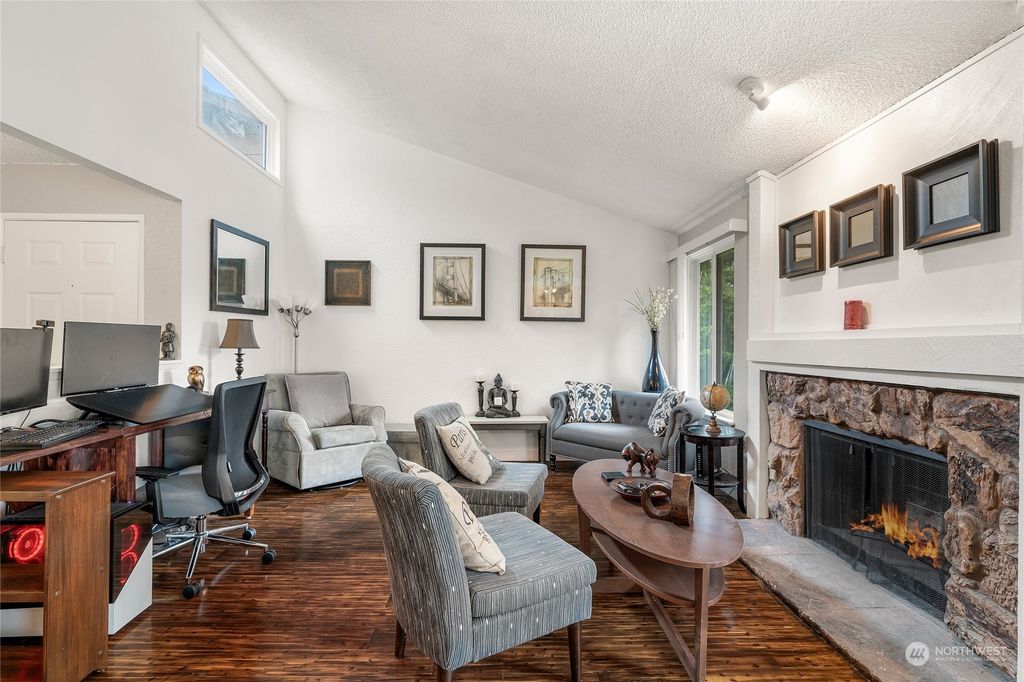 Photo of 12617 NE 130th Way #E304, Kirkland, WA 98034 (MLS # 2241102)