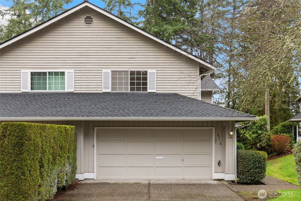 Photo of 8518 134th Court NE, Redmond, WA 98052 (MLS # 2466338)