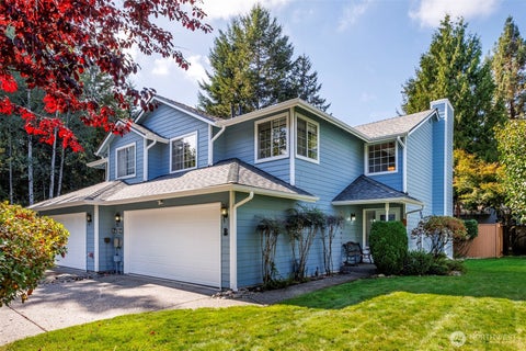 Photo of 13911 13th Drive SE #B, Mill Creek, WA 98012 (MLS # 2586298)