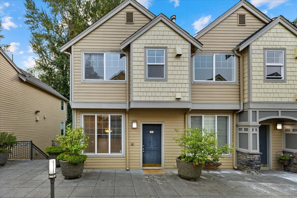 Photo of 9217 122nd Court NE #112, Kirkland, WA 98033 (MLS # 2595877)