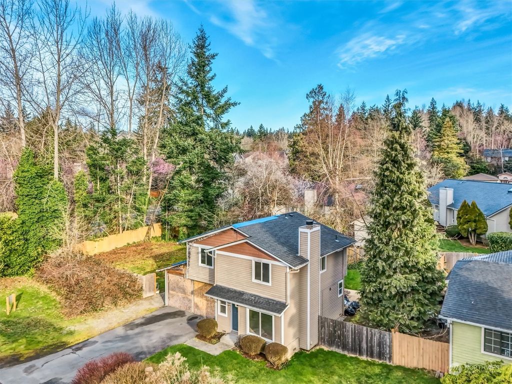Photo of 12324 Juanita Drive NE, Kirkland, WA 98034 (MLS # 2204411)