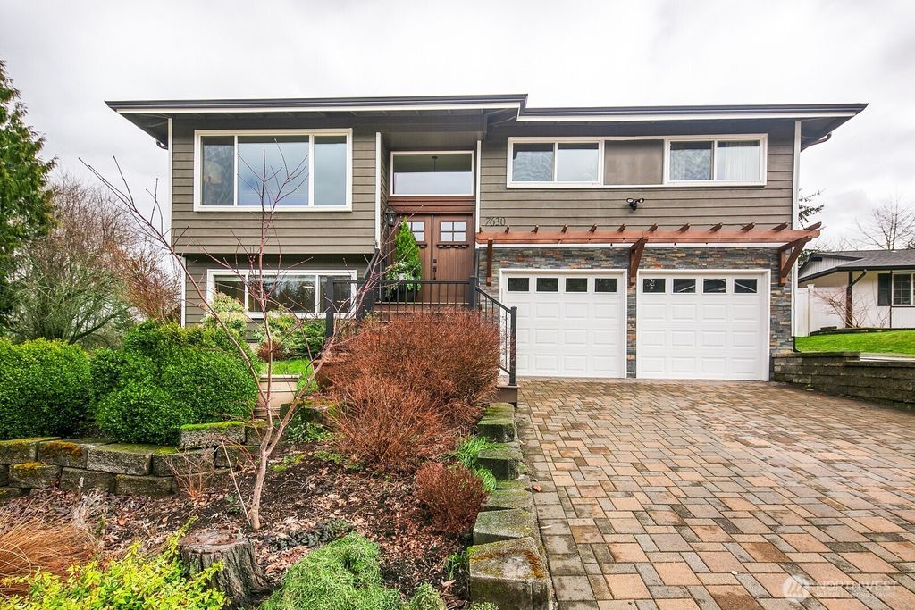 Photo of 7630 141st Avenue NE, Redmond, WA 98052 (MLS # 2340720)