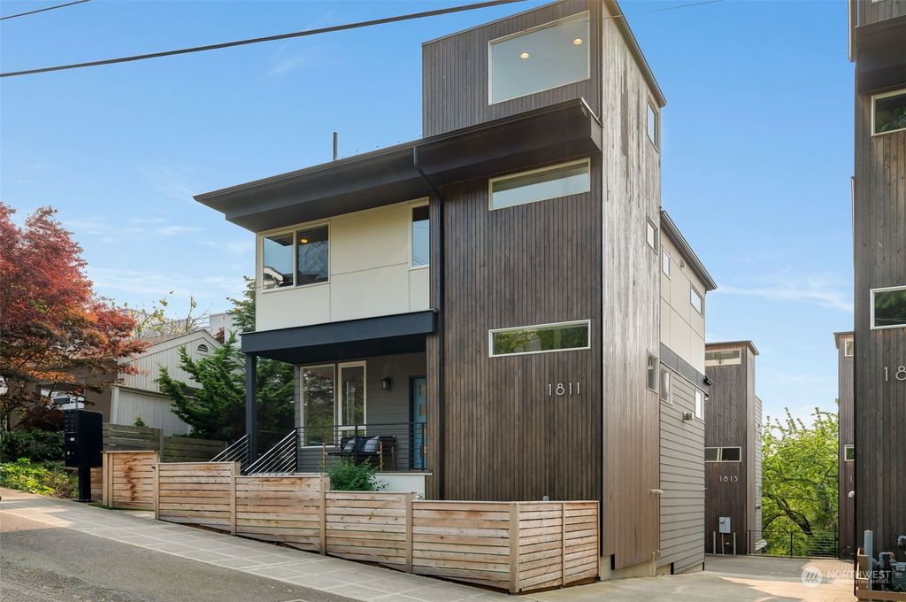 Photo of 1811 12th Avenue W, Seattle, WA 98119 (MLS # 2068718)