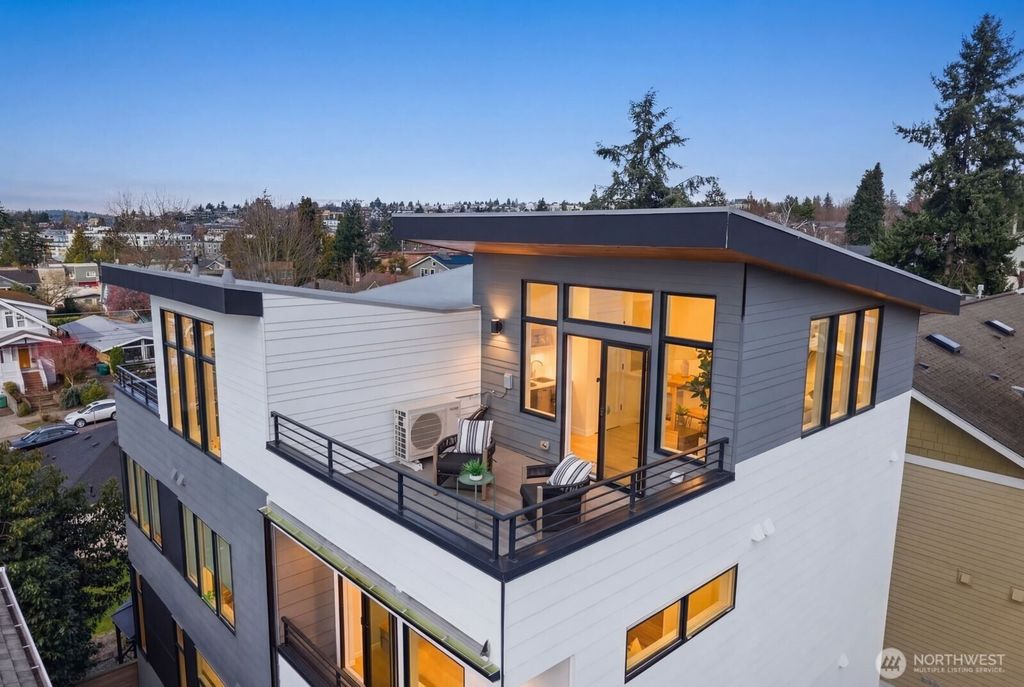 Photo of 3625 Wallingford Avenue N #A, Seattle, WA 98103 (MLS # 2488777)