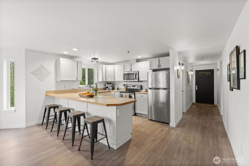8330 276th Place NW 7