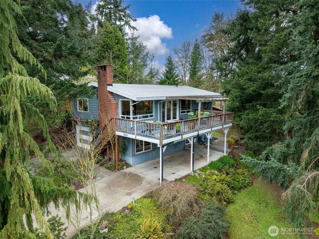 Photo of 7850 S 134th Street, Seattle, WA 98178 (MLS # 2351649)