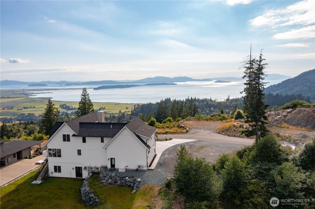 Photo of 3251 Blanchard Knob Trail, Burlington, WA 98233 (MLS # 2574513)