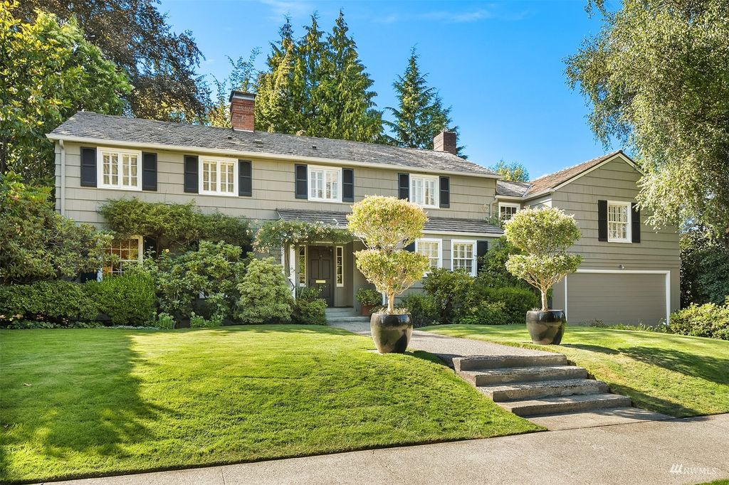 Photo of 6560 NE Windermere Road, Seattle, WA 98105 (MLS # 1977515)