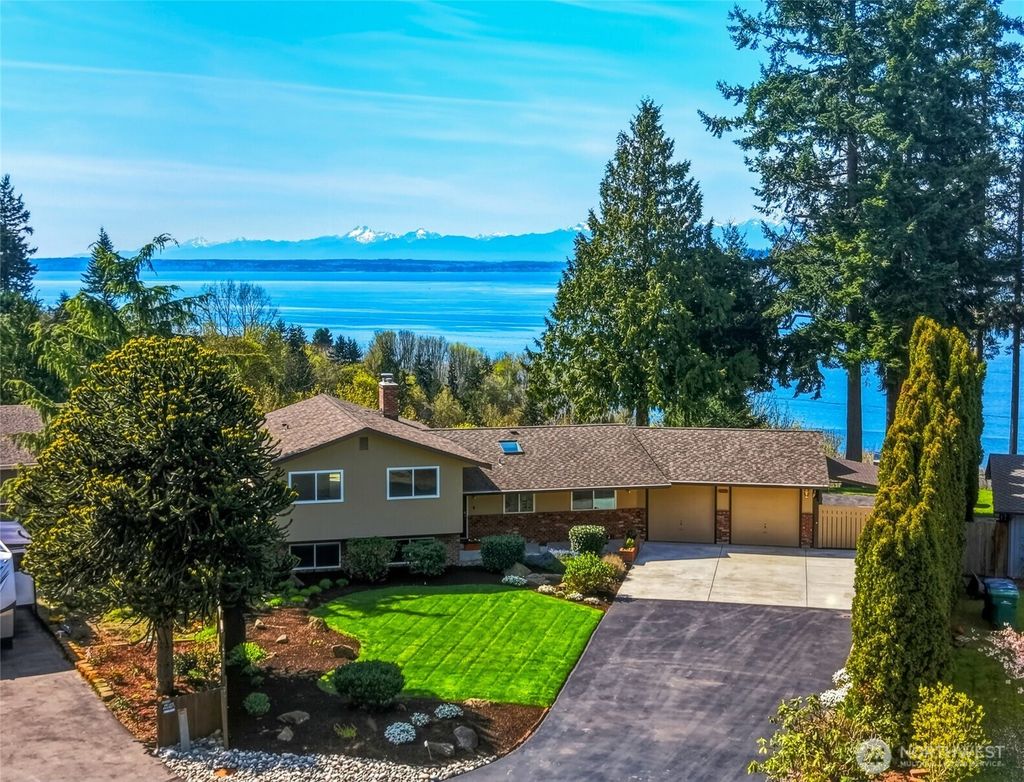 Photo of 8910 56th Place W, Mukilteo, WA 98275 (MLS # 2500992)