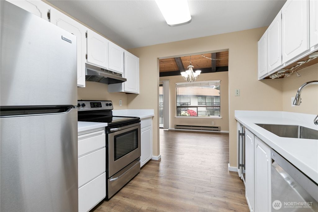 Photo of 1730 SW 318th Place #39C, Federal Way, WA 98023 (MLS # 2362235)