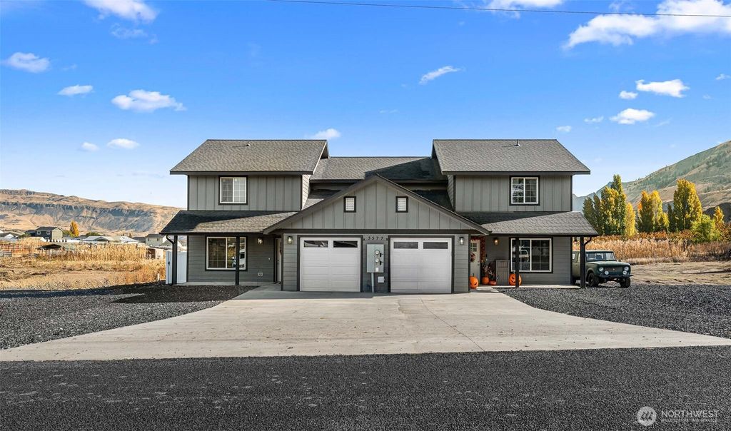 Photo of 3577 Bainard Road, Malaga, WA 98828 (MLS # 2451584)