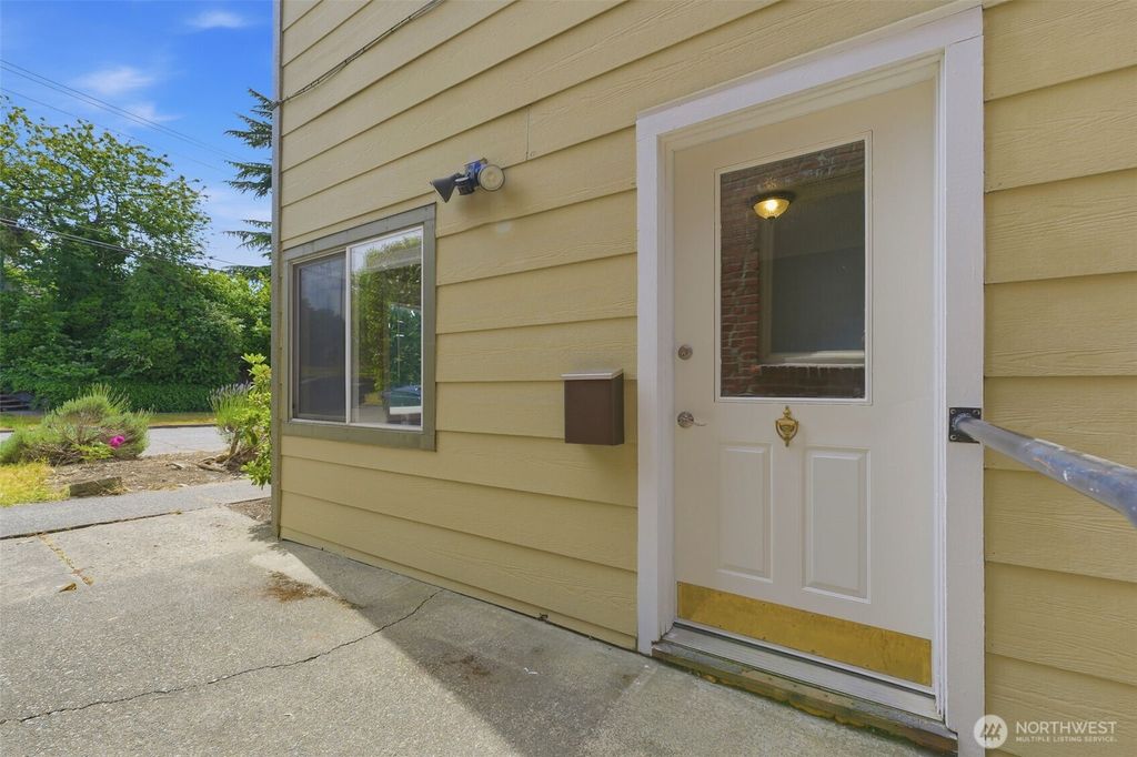 Photo of 1205 N 11th Street, Tacoma, WA 98403 (MLS # 2545120)