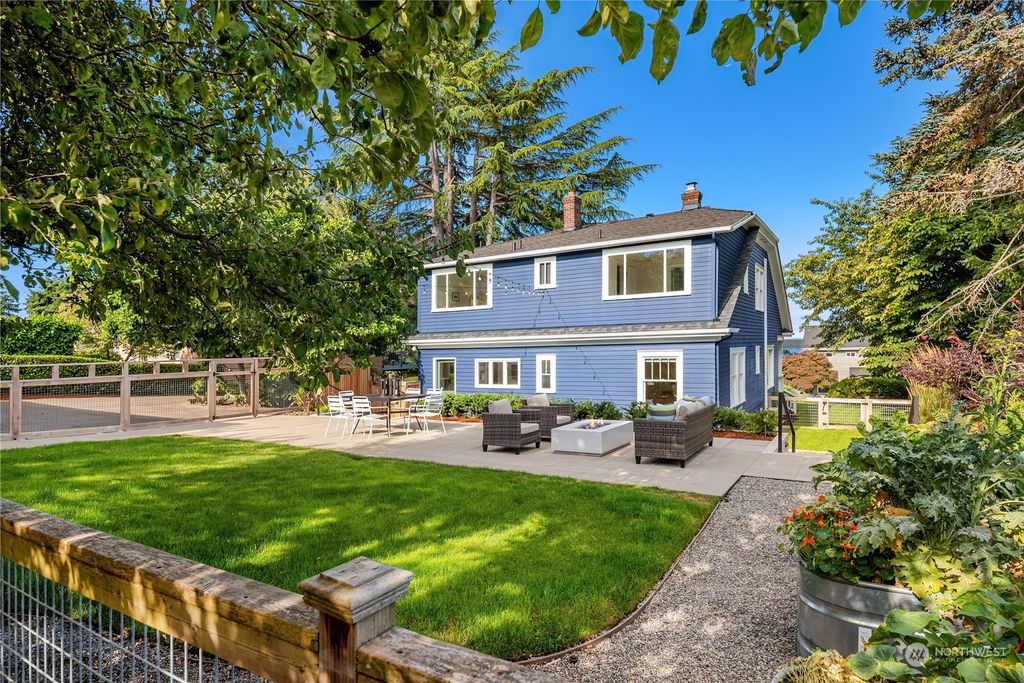 Photo of 6752 41st Avenue SW, Seattle, WA 98136 (MLS # 2144400)