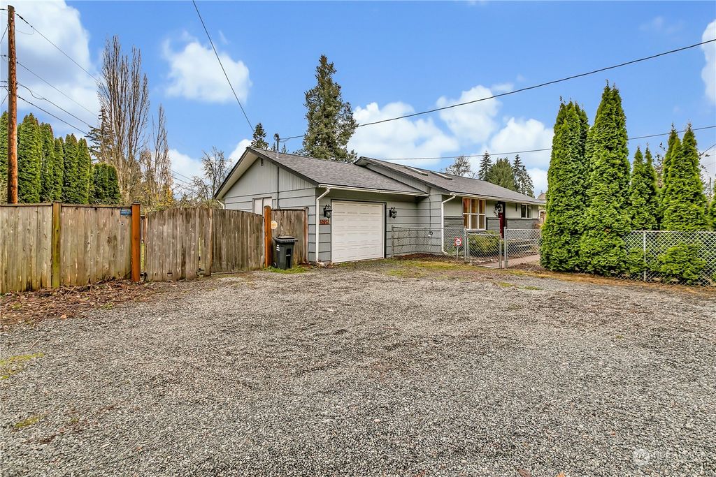 Photo of 5728 Grove Street, Marysville, WA 98270 (MLS # 2313463)