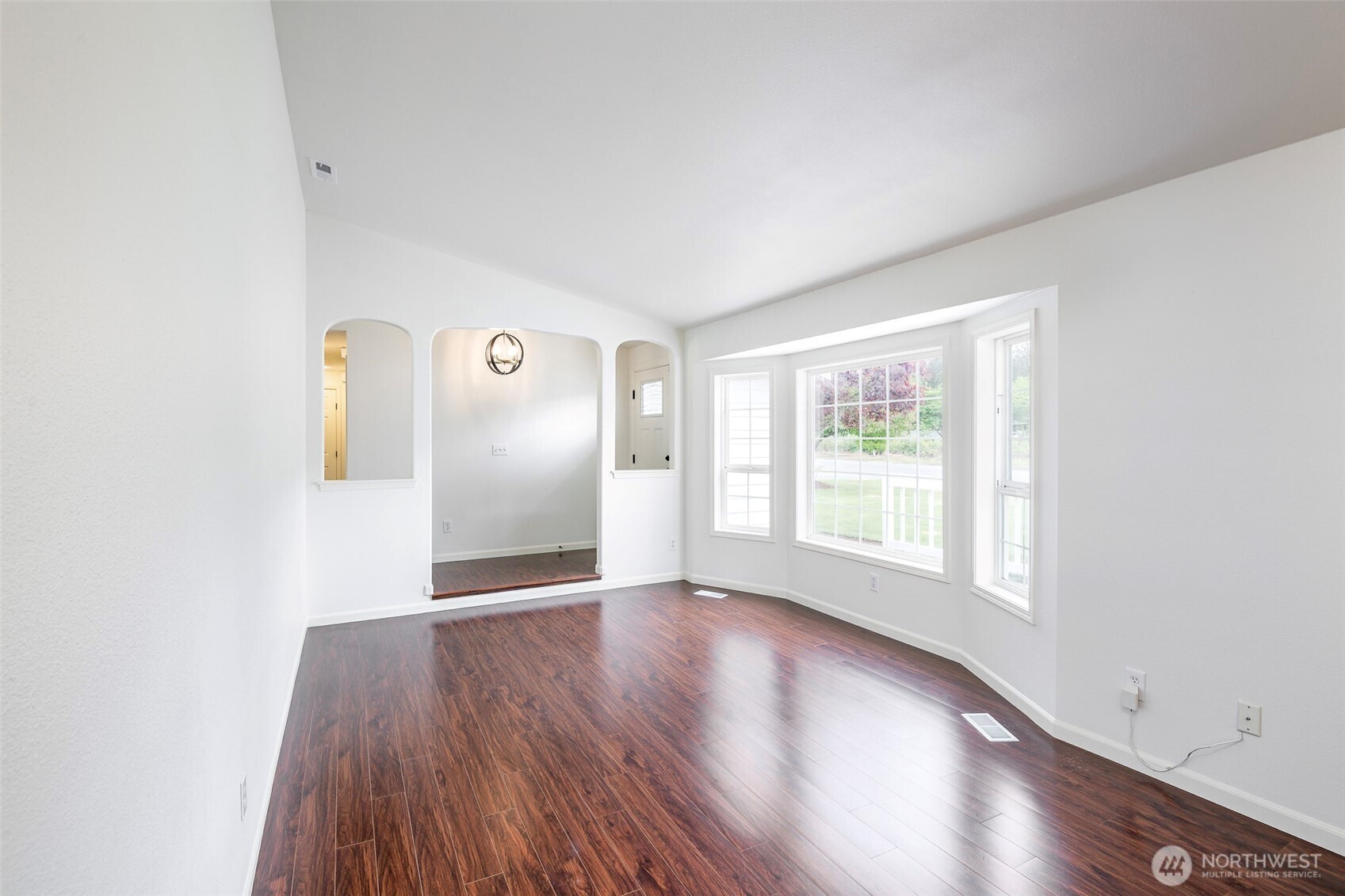 1901 12th Avenue SE