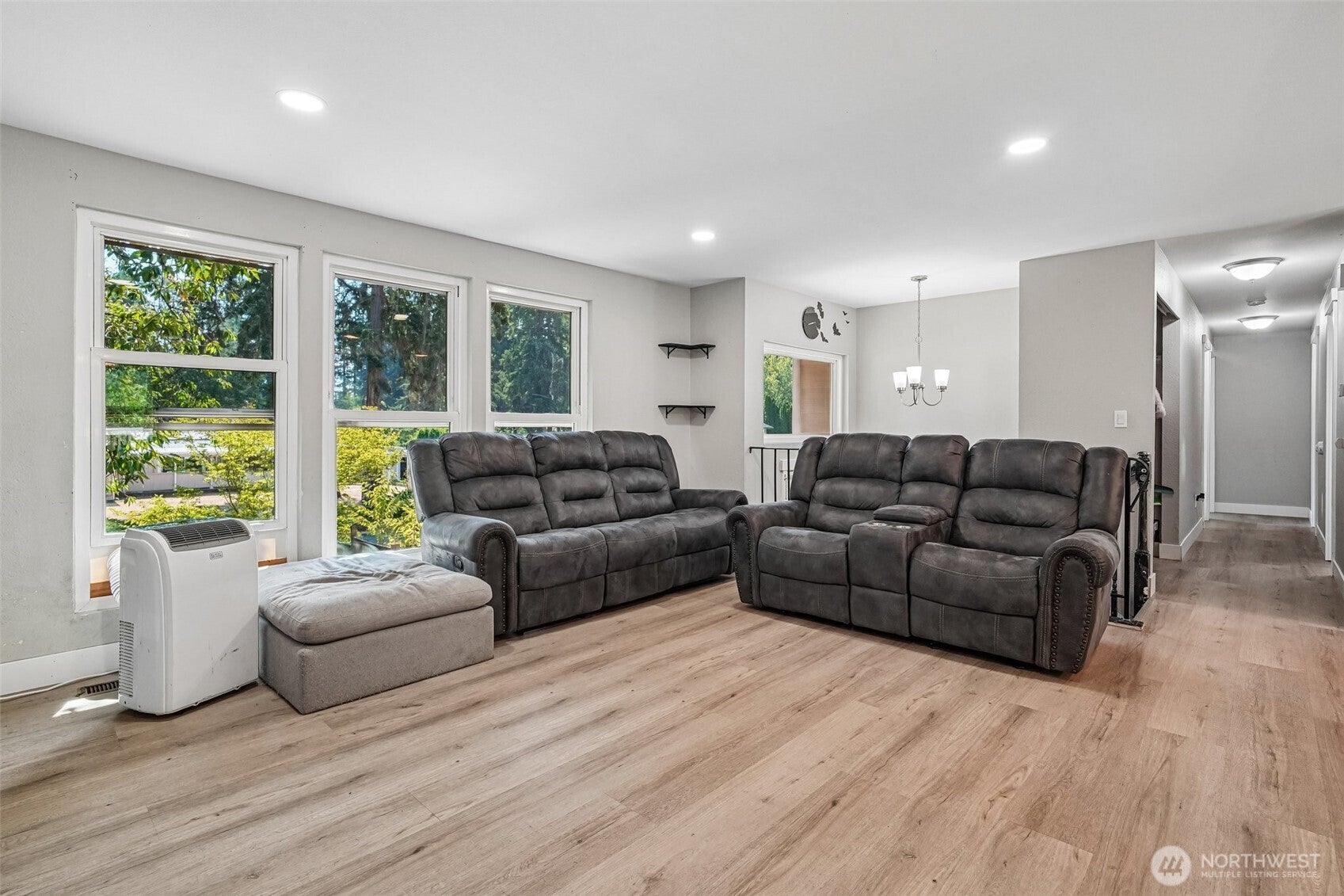 1705 161st Street S