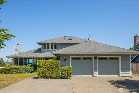 8082 Daniel Place NW Silverdale WA 98383