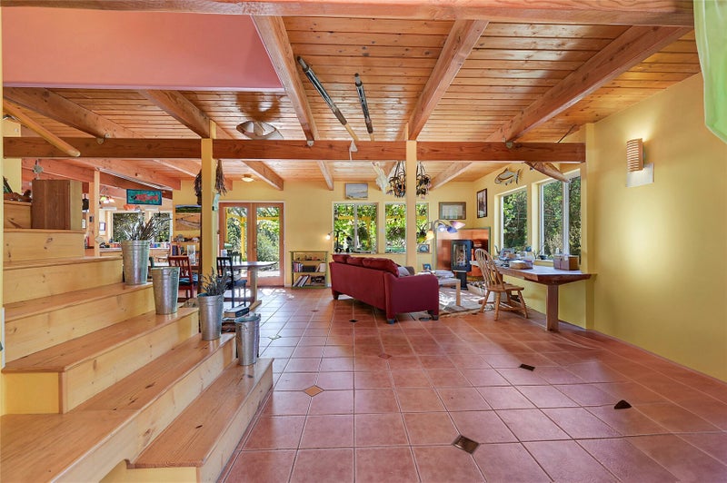 1673 Woodland Drive