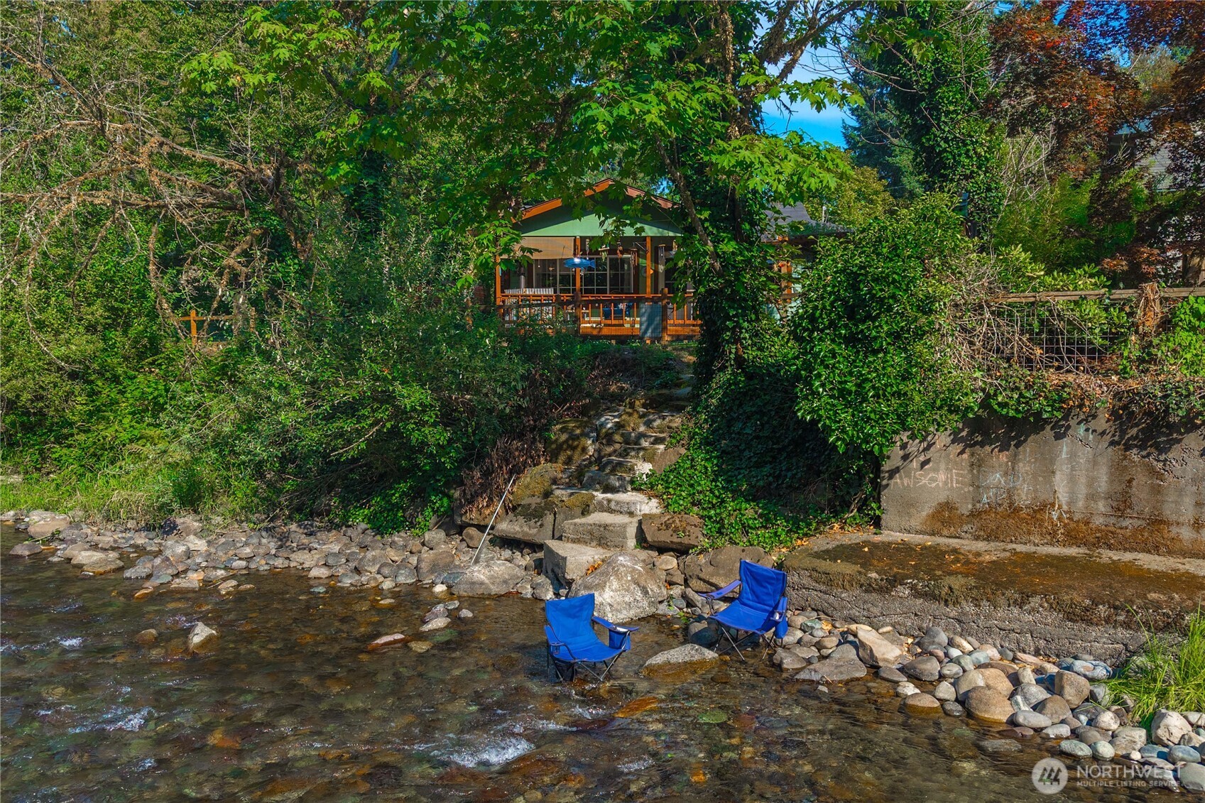 23711 Dorre Don Way SE