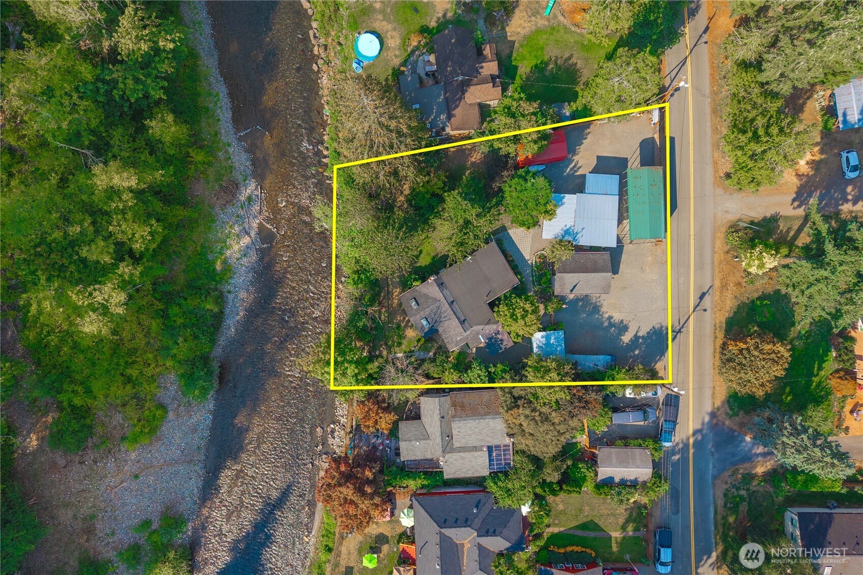 23711 Dorre Don Way SE