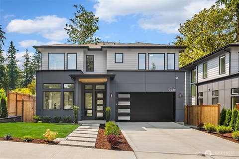 Photo of 7925 NE 124th Street, Kirkland, WA 98034 (MLS # 2565139)