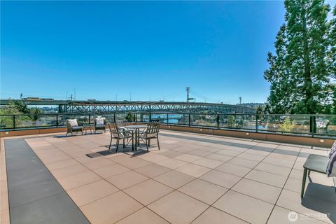 Photo of 4019 4th Avenue NE #B, Seattle, WA 98105 (MLS # 2505957)