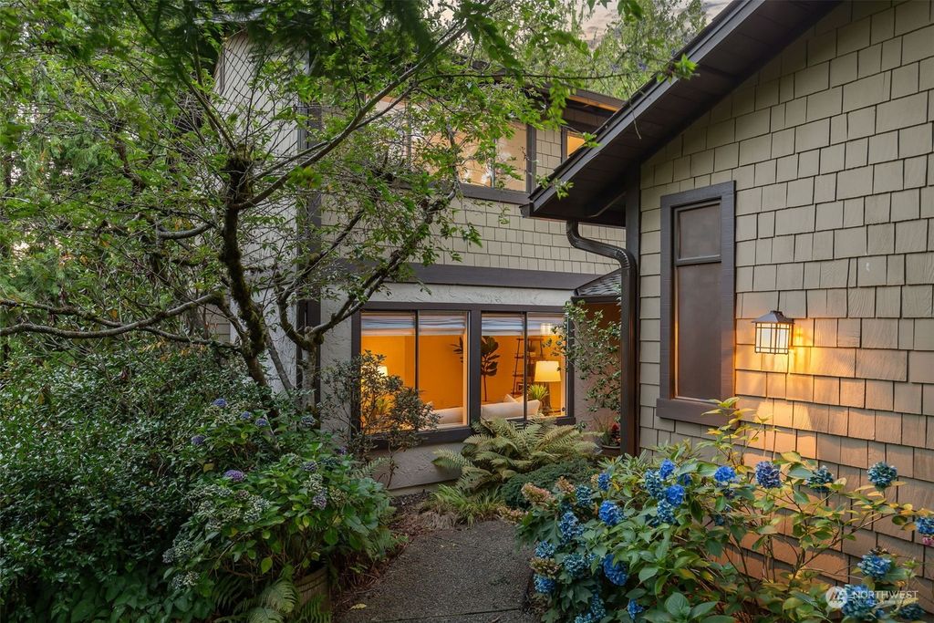 Photo of 11823 Stendall Drive N, Seattle, WA 98133 (MLS # 2285999)
