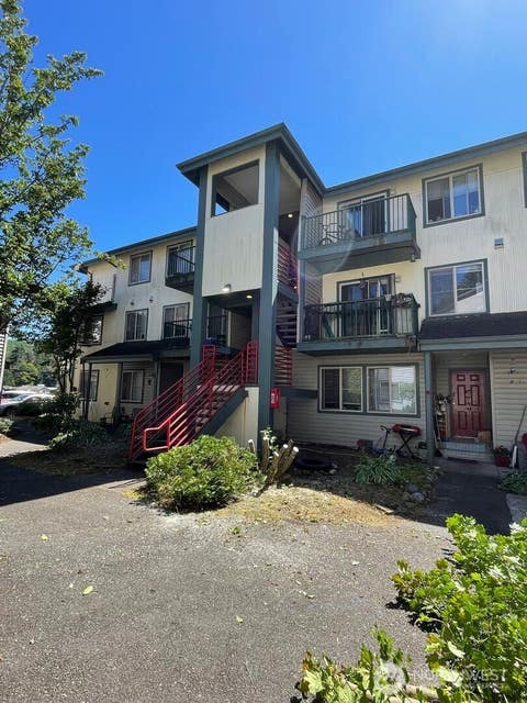 Photo of 10114 Mountain Loop Highway #32/31, Granite Falls, WA 98252 (MLS # 2569672)