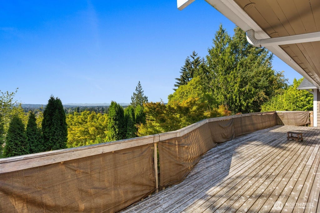Photo of 1316 Valley View Drive, Puyallup, WA 98372 (MLS # 2574430)