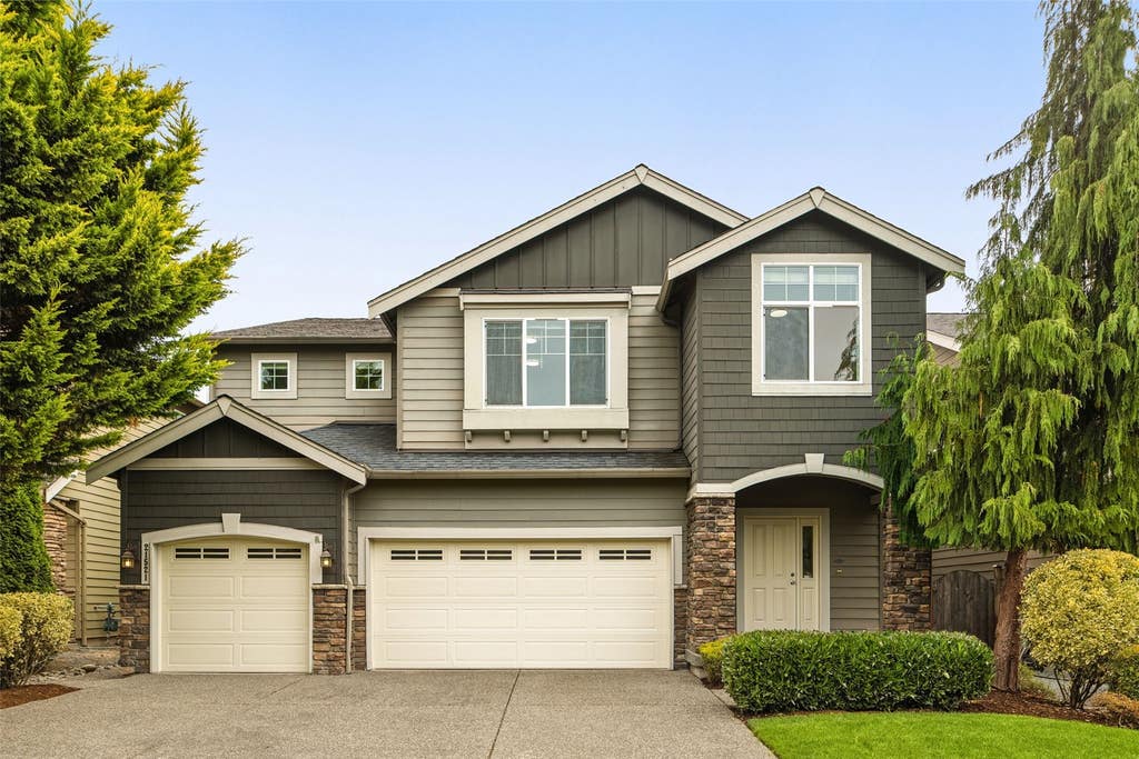 Photo of 21521 37th Avenue SE, Bothell, WA 98021 (MLS # 2557883)