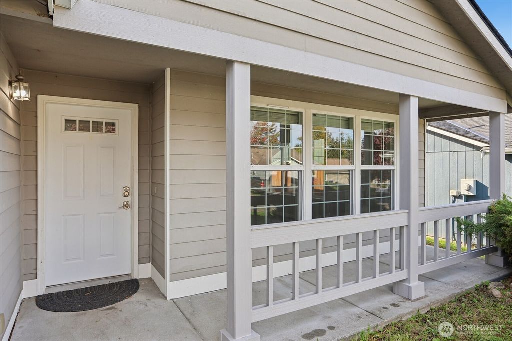 Photo of 6406 105th Street NE, Marysville, WA 98270 (MLS # 2442631)